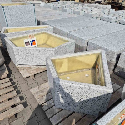 Квітник Гранде-Барселона кутовий шліфований (3)