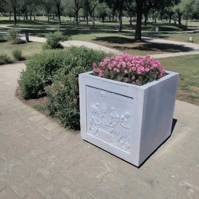 Квітник Ріас 600х600х620 (2)